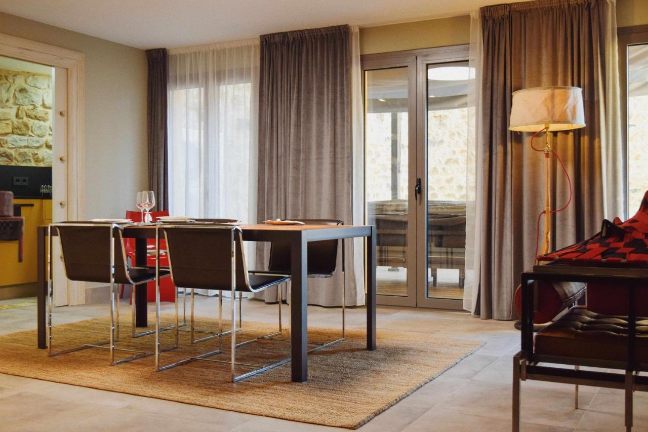 Keldomenech Bed&Art Luxury Apartment For Art Lover Besalú Exterior foto